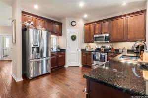 10038 NW 17th Rd, Gainesville, FL 32606, Sold 07/07/20