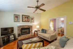 7357 SW 21st Pl, Gainesville, FL 32607, Sold 10/02/20