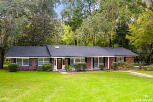902 NW 94th St, Gainesville, FL 32606, Sold 02/12/21