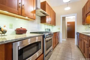 6036 NW 44th Pl, Gainesville, FL 32606, Sold 12/04/20