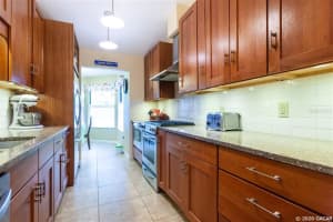 6036 NW 44th Pl, Gainesville, FL 32606, Sold 12/04/20