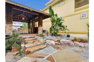 1277 NW 50th Terrace, Gainesville, FL 32605, Sold 01/05/21