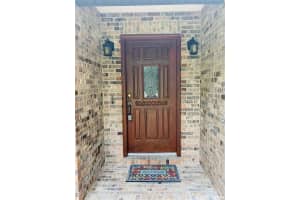 10217 SW 39th Pl, Gainesville, FL 32608, Sold 11/30/20