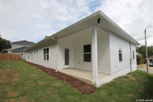 11325 NW 31st Ln, Gainesville, FL 32606, Sold 03/10/21