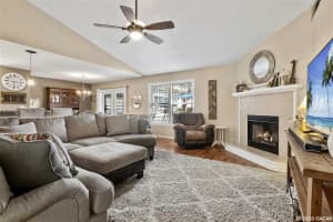 25137 NW 9th Rd, Newberry, FL 32669, Sold 11/06/20