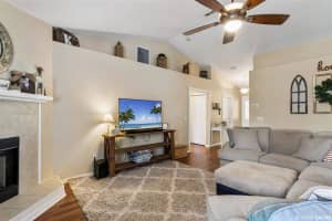 25137 NW 9th Rd, Newberry, FL 32669, Sold 11/06/20