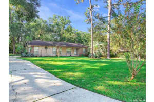 7821 SW 56th Ave, Gainesville, FL 32608, Sold 02/17/21