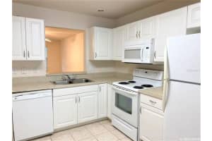 4611 SW 48th Dr, Gainesville, FL 32608, Sold 02/16/21