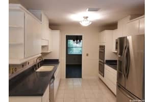 40th Terrace, Florida 32608, Sold 04/09/21