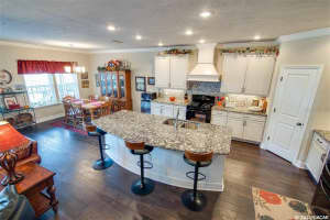 9928 NW 17th Rd, Gainesville, FL 32606, Sold 03/12/21