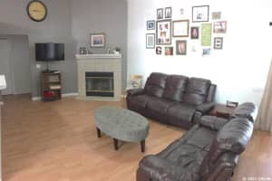5727 SW 85th St, Gainesville, FL 32608, Sold 05/20/21