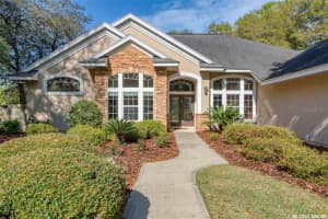 3268 SW 103rd St, Gainesville, FL 32608, Sold 04/22/21