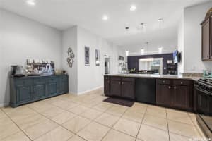 8324 NW 51st Dr, Gainesville, FL 32653, Sold 04/28/21