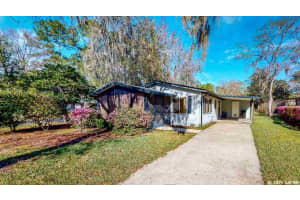 8497 Palmetto Cir, Gainesville, FL 32653, Sold 05/27/21