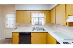 8497 Palmetto Cir, Gainesville, FL 32653, Sold 05/27/21