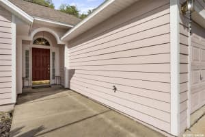8524 SW 57th Ln, Gainesville, FL 32608, Sold 05/10/21