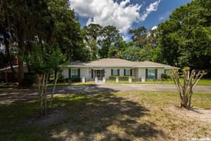 6006 SW 35th Dr, Gainesville, FL 32608, Sold 09/30/21