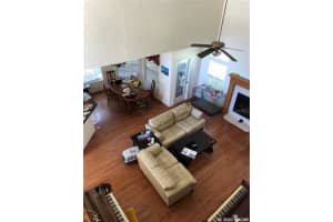 924 NW 119th St, Gainesville, FL 32606, Sold 09/29/21