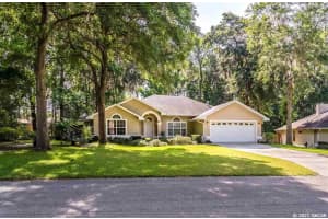 1402 NW 104th Dr, Gainesville, FL 32606, Sold 06/16/21