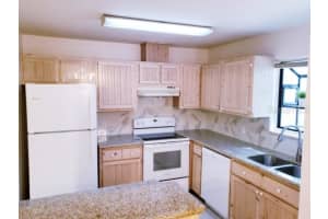7311 SW 18th Pl, Gainesville, FL 32607, Sold 01/12/22