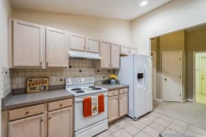 6842 SW 84th St, Gainesville, FL 32608, Sold 10/04/21