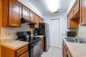 6737 SW 45th Ave, Gainesville, FL 32608, Sold 10/12/21