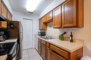 6737 SW 45th Ave, Gainesville, FL 32608, Sold 10/12/21