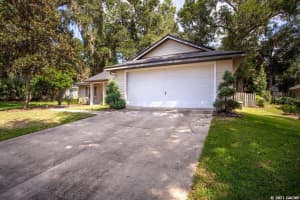 6815 SW 81st St, Gainesville, FL 32608, Sold 11/29/21
