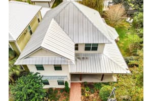 5019 NW 12th Ln, Gainesville, FL 32605, Sold 01/07/22