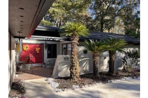 10216 NW 6th Pl, Gainesville, FL 32607, Sold 01/26/22