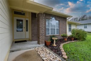 430 NW 94th Way, Gainesville, FL 32607, Sold 01/27/22