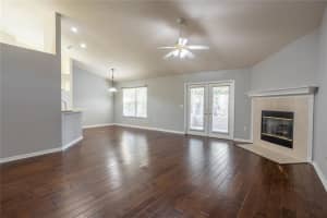 10555 NW 13th Ave, Gainesville, FL 32606, Sold 02/09/22