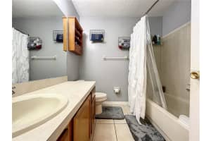 10341 NW 33rd Ln, Gainesville, FL 32606, Sold 02/20/22