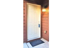 4329 SW 67th Terrace, Gainesville, FL 32608, Sold 02/14/22