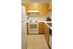 4332 SW 68th Terrace, Gainesville, FL 32608, Sold 05/20/22