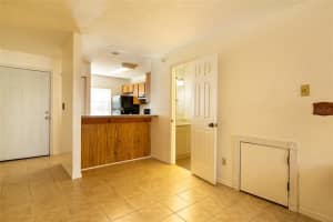 6206 NW 8 Ln, Gainesville, FL 32606, Sold 03/02/22