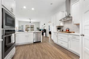 8312 NW 51st St, Gainesville, FL 32653, Sold 03/01/22