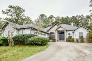 11626 NW 16th Ln, Gainesville, FL 32606, Sold 02/25/22