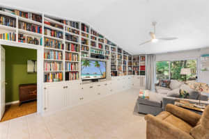 519 NW 93rd Way, Gainesville, FL 32607, Sold 03/17/22