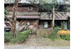 4331 SW 68th Terrace, Gainesville, FL 32608, Sold 02/15/22