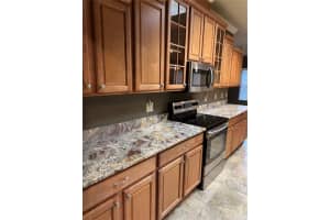 8986 SW 66th Pl, Gainesville, FL 32608, Sold 04/05/22