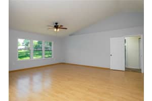 1035 NW 89 Dr, Gainesville, FL 32606, Sold 05/02/22