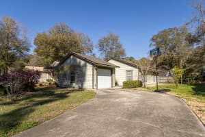 2047 SW 73rd St, Gainesville, FL 32607, Sold 04/15/22