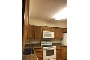 8415 Palmetto Cir, Gainesville, FL 32653, Sold 04/21/22