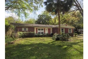 9835 NW 6th Pl, Gainesville, FL 32607, Sold 04/28/22