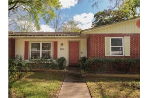 9835 NW 6th Pl, Gainesville, FL 32607, Sold 04/28/22