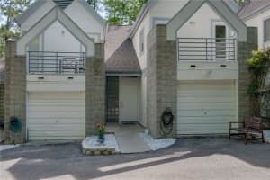 2814 NW 104th Ct, Gainesville, FL 32606, Sold 05/06/22