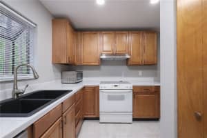 4311 SW 69th Terrace, Gainesville, FL 32608, Sold 04/29/22