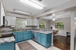 9520 NW 6th Pl, Gainesville, FL 32607, Sold 05/31/22