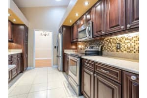 10539 NW 13 LN, GAINESVILLE, FL 32606 Sold 10/07/22